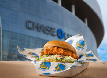 bakesalebetty_chickensandwich_warriors_0558-1080W